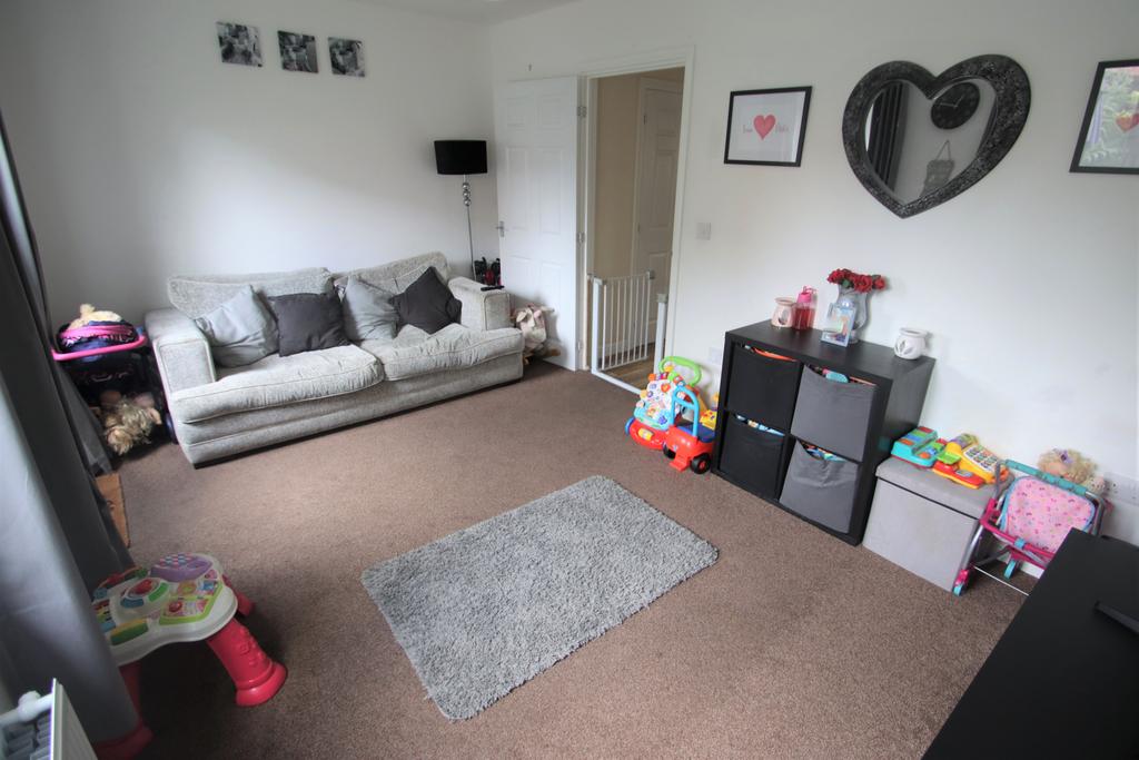 Haywood Village, BS24 2 bed semidetached house for sale £220,000