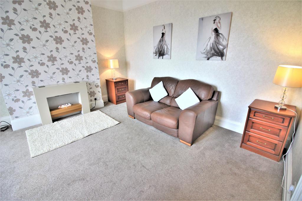 Knowsley Road, Southport, PR9 1 bed flat £625 pcm (£144 pw)