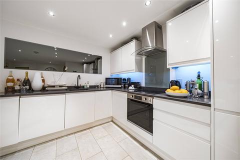 1 bedroom flat for sale, Cloister Court, Church Street, Walton On Thames, Surrey, KT12