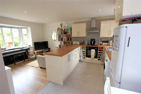 32 Carvers Croft, Woolmer Green, Knebworth, SG3 6LX