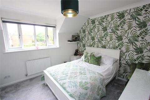 32 Carvers Croft, Woolmer Green, Knebworth, SG3 6LX