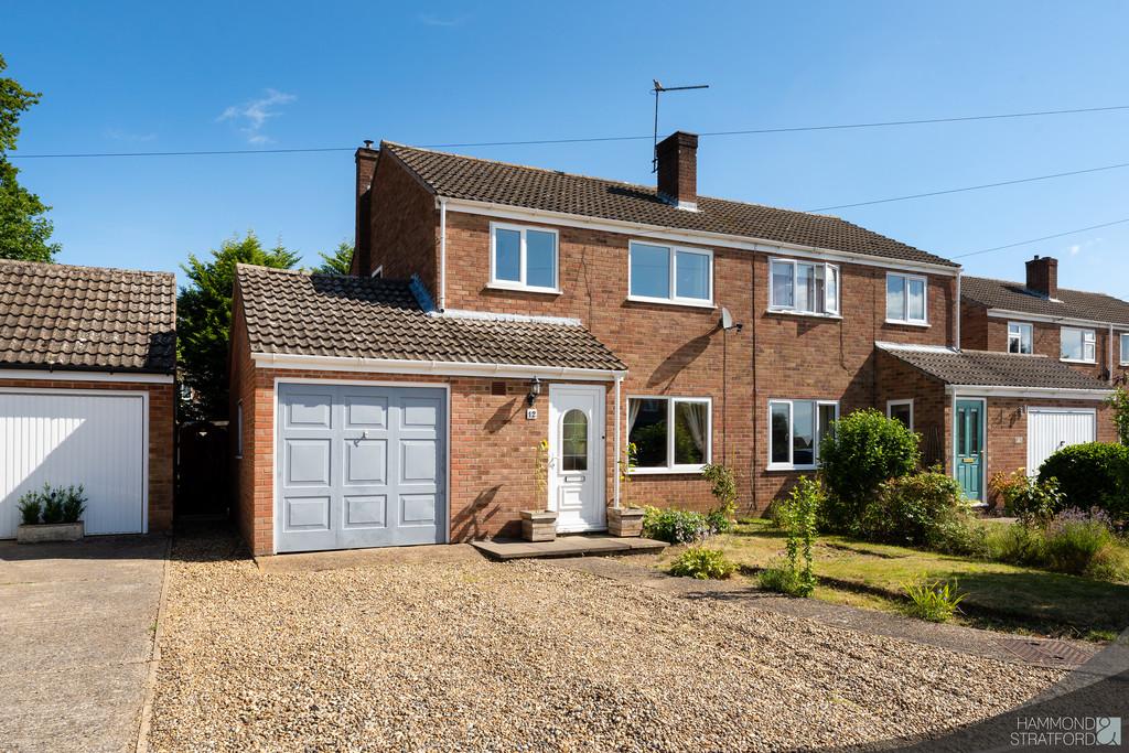 Admirals Walk, Hingham 3 bed semi-detached house for sale - £275,000