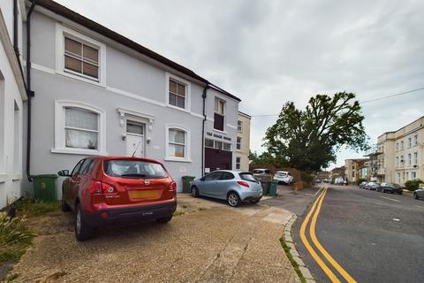 3 bedroom apartment for sale - Dover Road , Folkestone