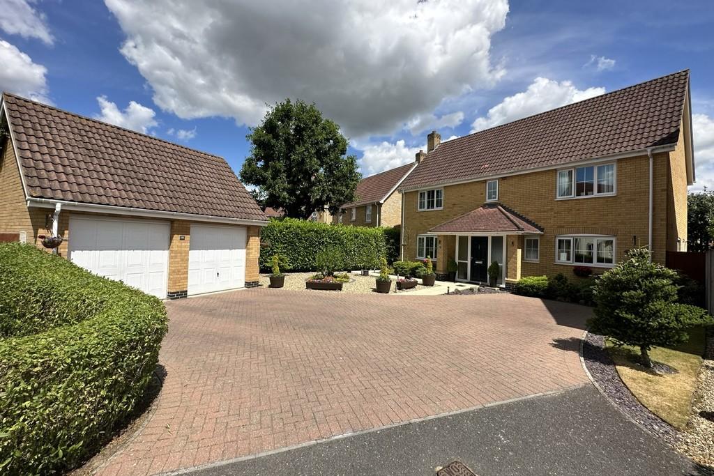 Windmill Close, Great Cornard 4 bed detached house for sale £500,000