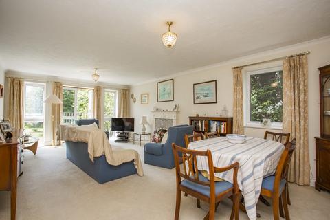 3 bedroom apartment for sale, Calverley Park Gardens, Tunbridge Wells