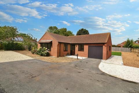 3 bedroom detached bungalow for sale, Sea Dyke Way, Marshchapel DN36 5SX