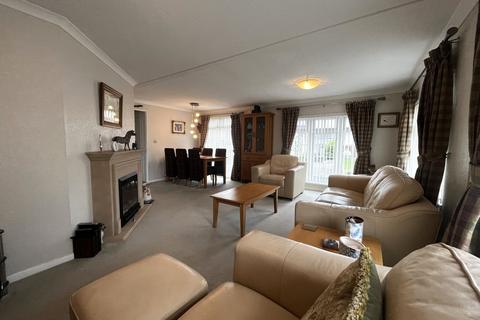 3 bedroom park home for sale, Cledford Lane, Middlewich
