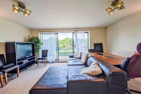 37 Warrior Close, London, SE28 0NL
