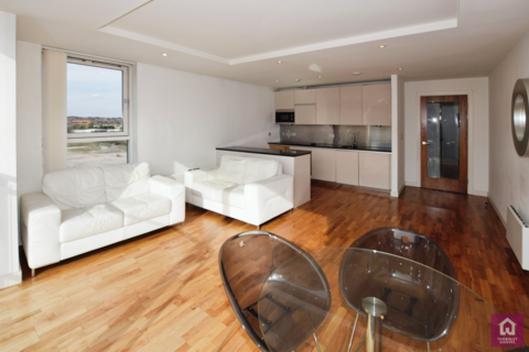 2 bedroom flat to rent, City Lofts, 94 The Quays, Salford Quays, Salford, M50