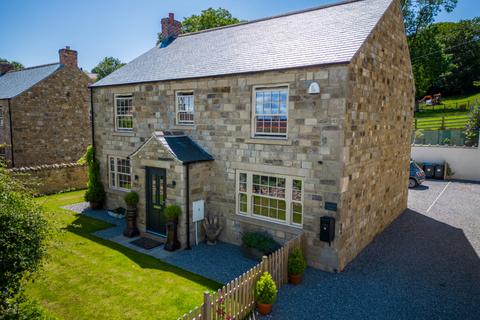5 bedroom detached house for sale - Cherry Tree House, Bedale Road, Well, Bedale