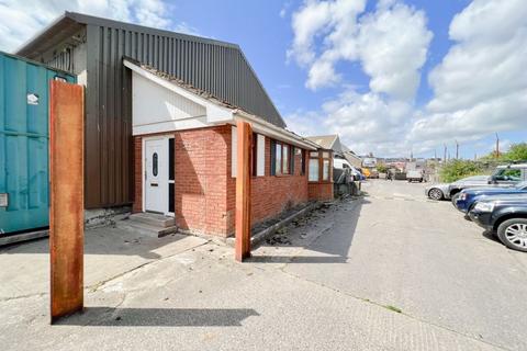 Office to rent, Unit 7G, South Quay Industrial Estate, Douglas