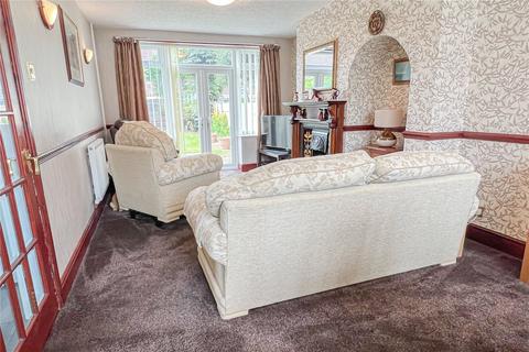 53 Whitegate Road, Chadderton, Oldham, OL9 9PW