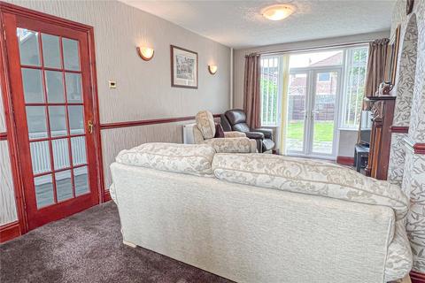 53 Whitegate Road, Chadderton, Oldham, OL9 9PW