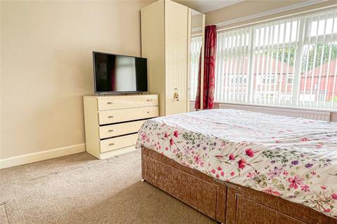 53 Whitegate Road, Chadderton, Oldham, OL9 9PW