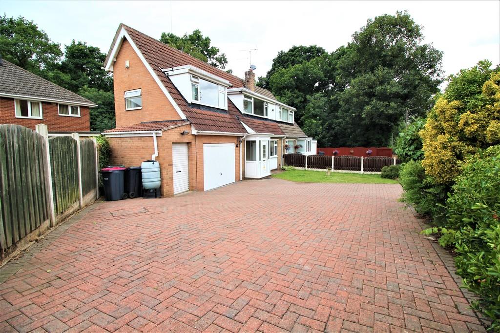 Piccadilly Road, Mexborough S64 4 bed semidetached house for sale £