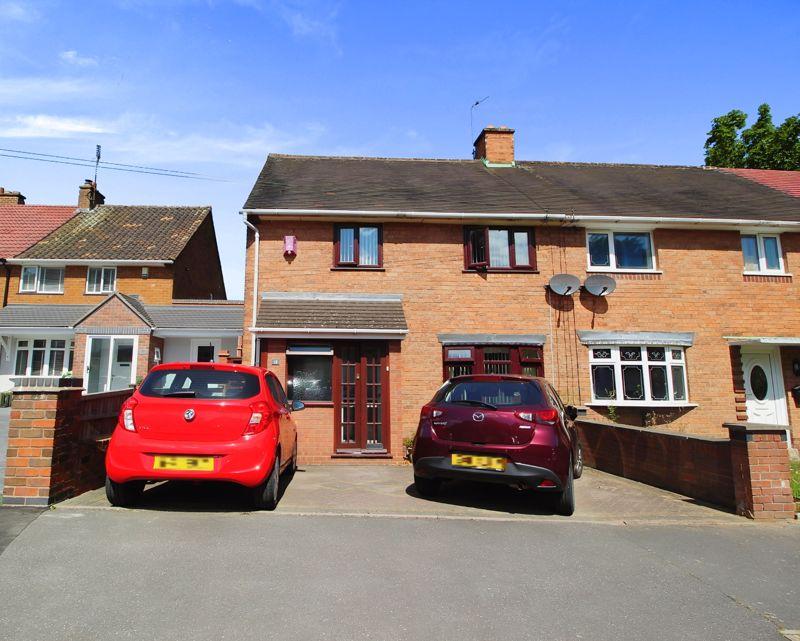 Clockmill Road, Pelsall 2 bed terraced house for sale £179,000