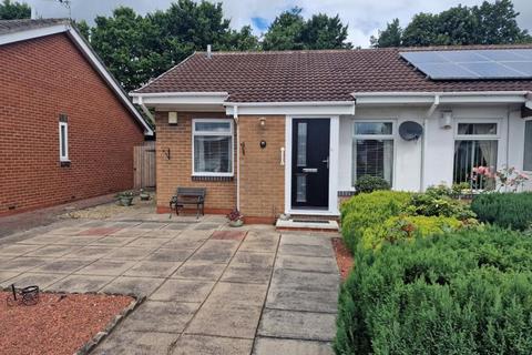 2 bedroom bungalow for sale, Regents Court, Wallsend