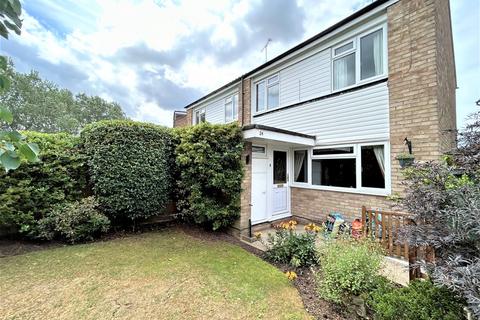 24 Downlands, Waltham Abbey, EN9 1UH
