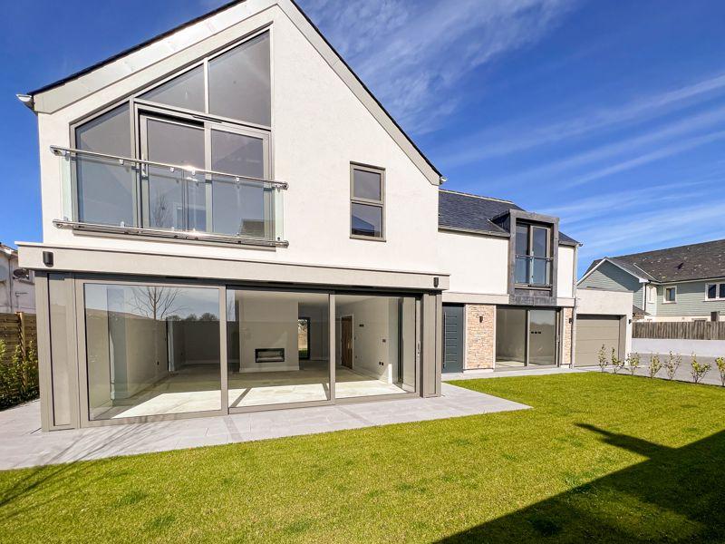 New Build 4 bed house £4,500 pcm (£1,038 pw) New Build 4 bed house £4,500 pcm (£1,038 pw)