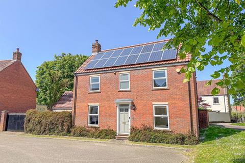 4 bedroom detached house to rent, Chestnut Parade, Shepton Mallet