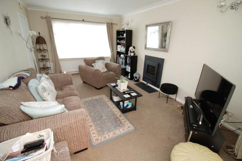 2 bedroom detached bungalow for sale - St Olaves Drive, Eye, Peterborough, PE6 7XS
