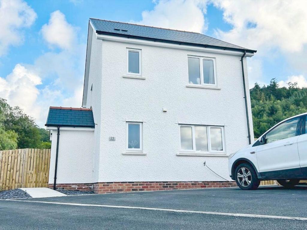 Dol Y Meillion, Llanilar, Aberystwyth 3 bed house for sale £265,000