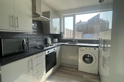 undefined, Room 4, 70 Lambert Road