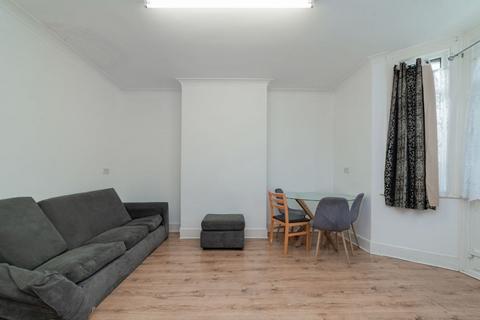 3 bedroom terraced house for sale, Langdale Road, Thornton Heath, CR7