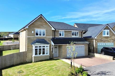 5 bedroom detached house for sale, Boshaw View, Hade Edge, Holmfirth, HD9 2TZ