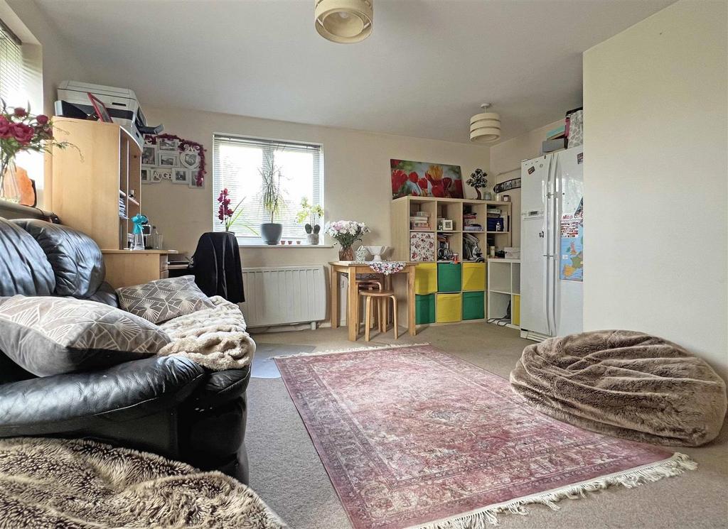 Living Room c.jpg