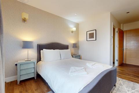 2 bedroom apartment to rent - 80 Back Church Lane, Twyne House Apartments, London