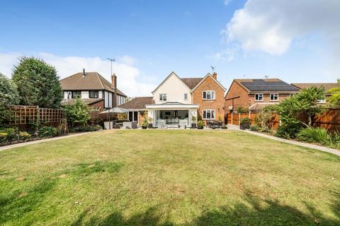 58 Lampern Crescent, Billericay, CM12 0FD