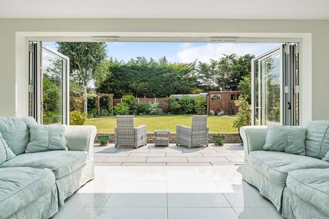 58 Lampern Crescent, Billericay, CM12 0FD