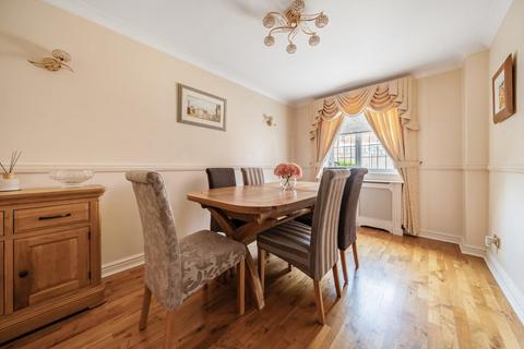 58 Lampern Crescent, Billericay, CM12 0FD