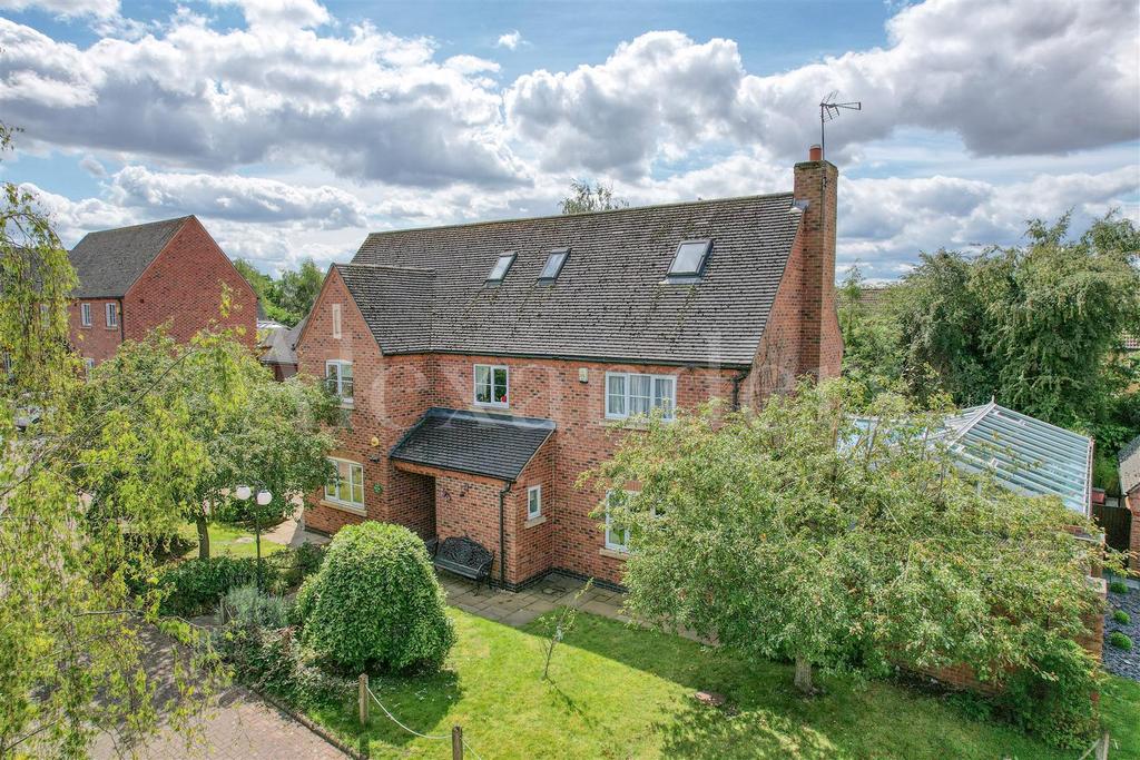 Meadowbrook Court, Appleby Magna 5 bed detached house for sale £795,000
