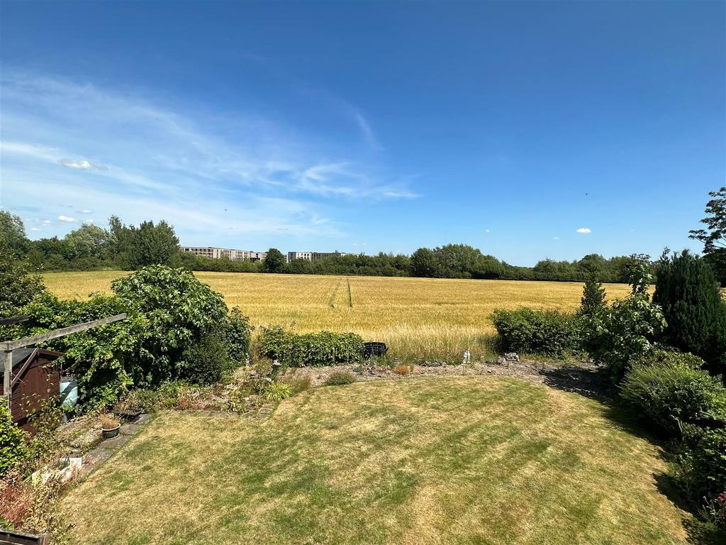 The Crescent, Heslington 3 bed semidetached house for sale £425,000