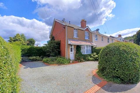 7 Broadmere, Dursley, GL11 6PW