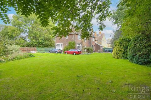 47 Government Row, Enfield, EN3 6JN