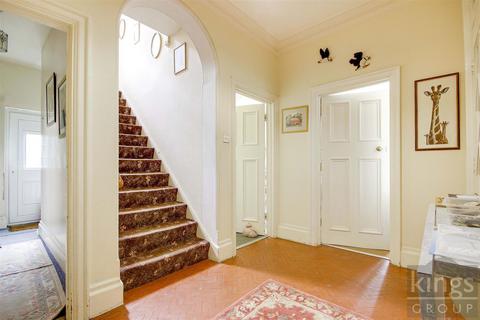 47 Government Row, Enfield, EN3 6JN