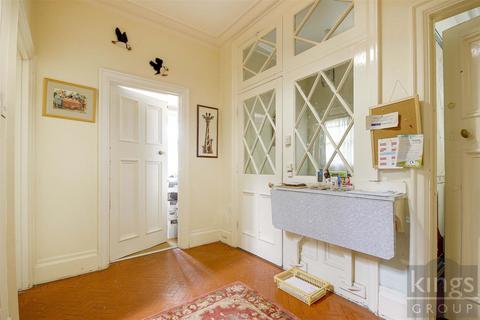 47 Government Row, Enfield, EN3 6JN