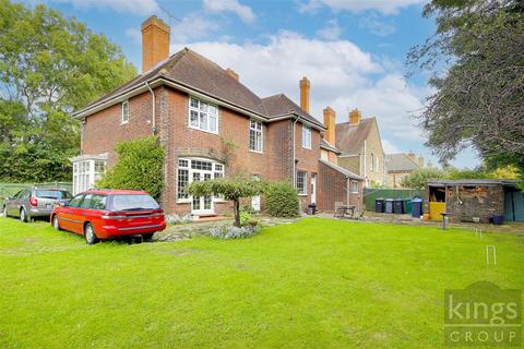 47 Government Row, Enfield, EN3 6JN