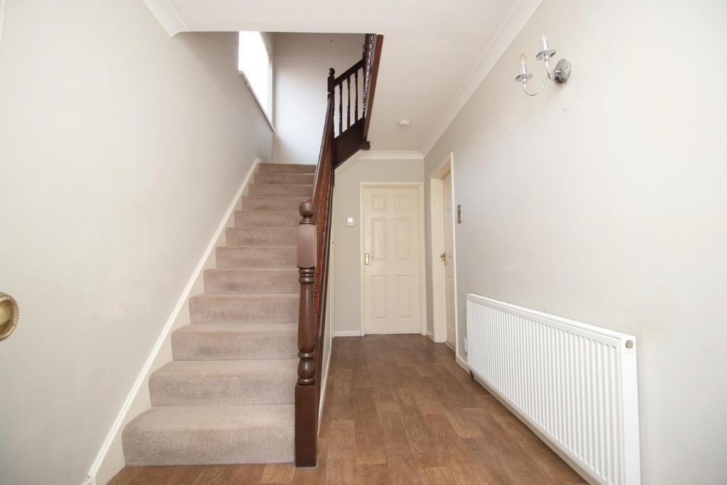 Shaftesbury Avenue, Whitley Bay 3 bed semidetached house £1,450 pcm
