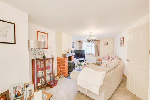 4 Cottered Road, Throcking, Buntingford, SG9 9RR