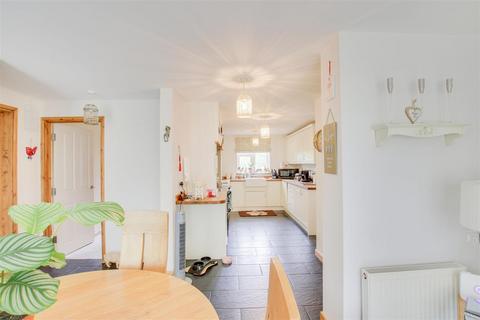 4 Cottered Road, Throcking, Buntingford, SG9 9RR