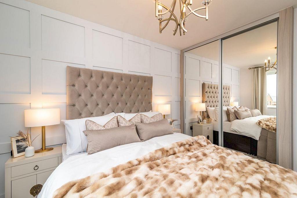 Longford bedroom.jpg