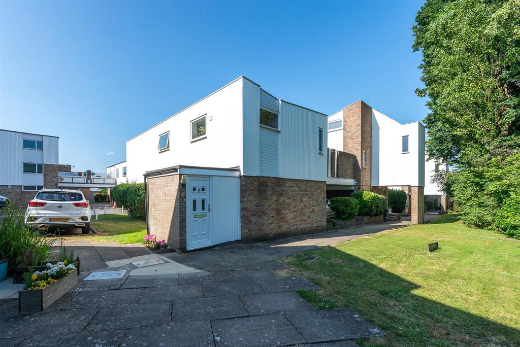 Ham View, Shirley 2 bed for sale £325,000