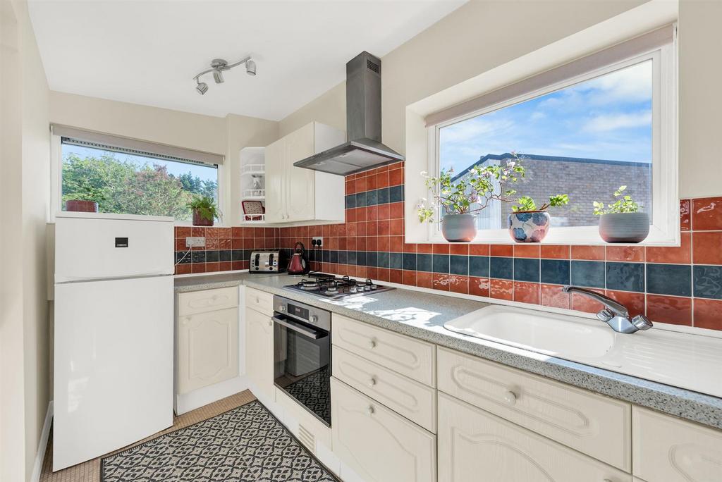 Ham View, Shirley 2 bed for sale £325,000