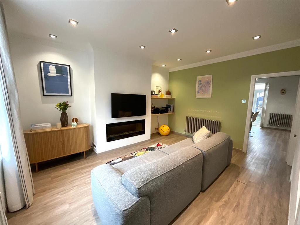 Crow Lane, Ramsbottom, Bury 3 bed terraced house for sale £285,000