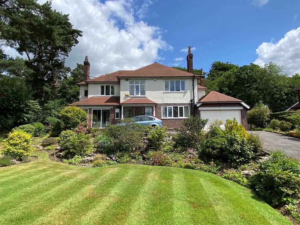 Buxton Road West, Disley, Stockport 4 bed detached house for sale £