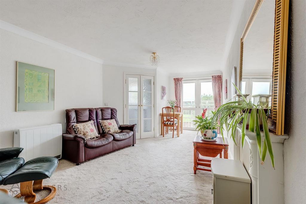 16 Kings Court(Interior)(4of16).jpg